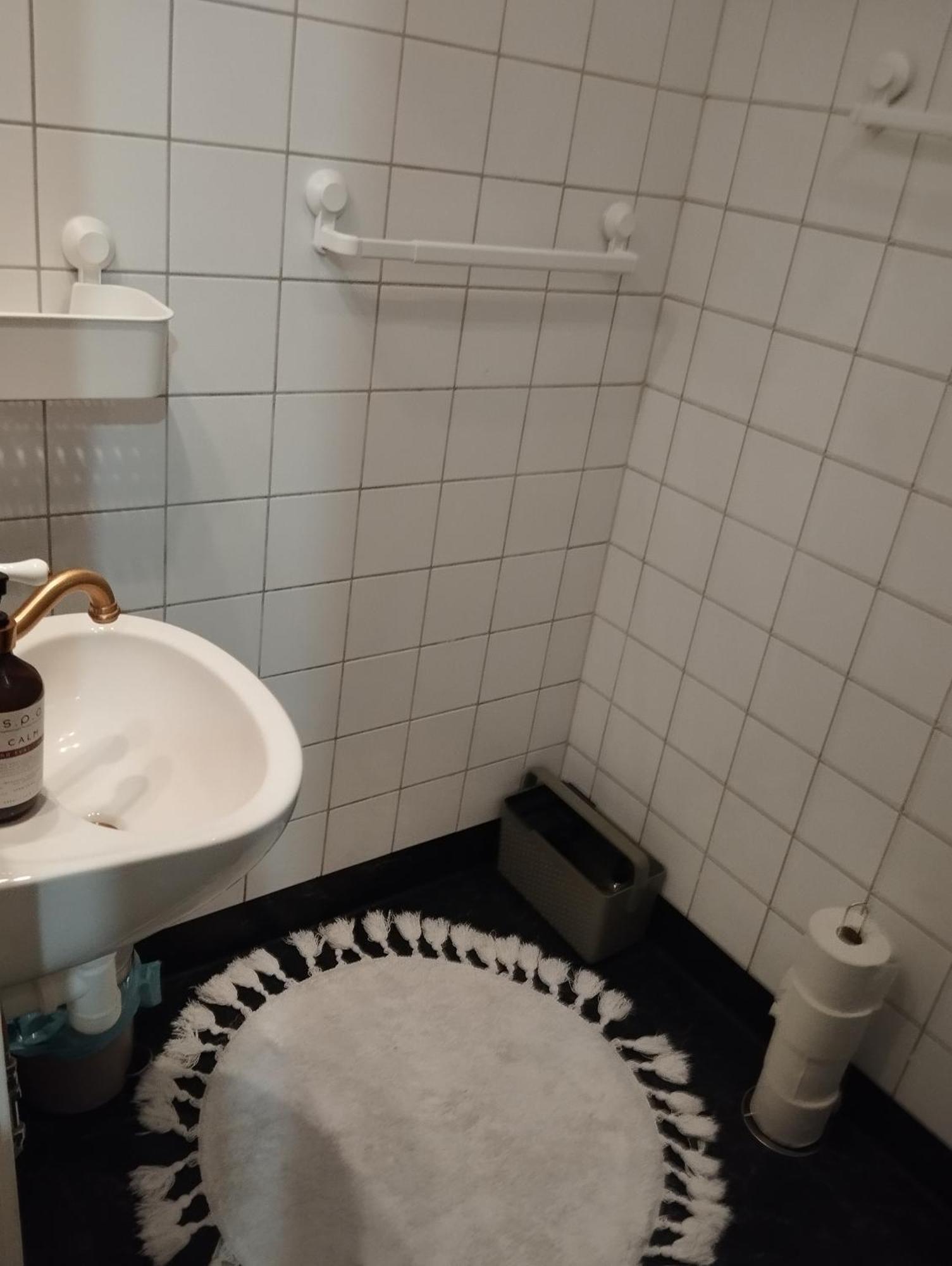 Centrala Stan- 2-Rums Gaestsvit, Perfekt Foer Kollegor Som Oenskar Separata Rum Умео Екстериор снимка